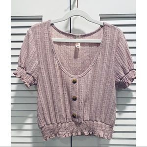 Short sleeve crop top